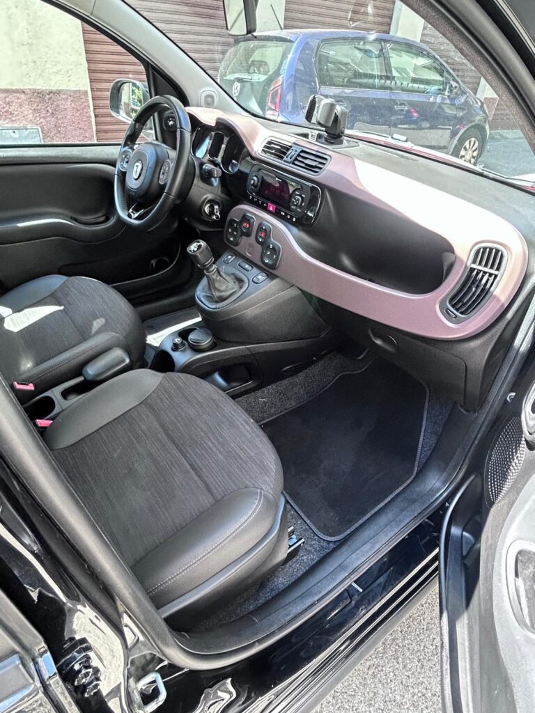 FIAT Panda 1.0 FireFly S&S Hybrid Trussardi