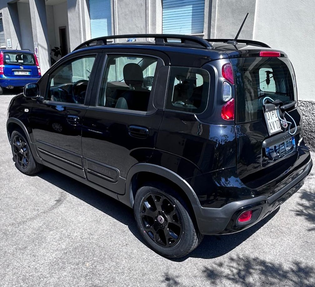 FIAT Panda 1.0 FireFly S&S Hybrid Trussardi