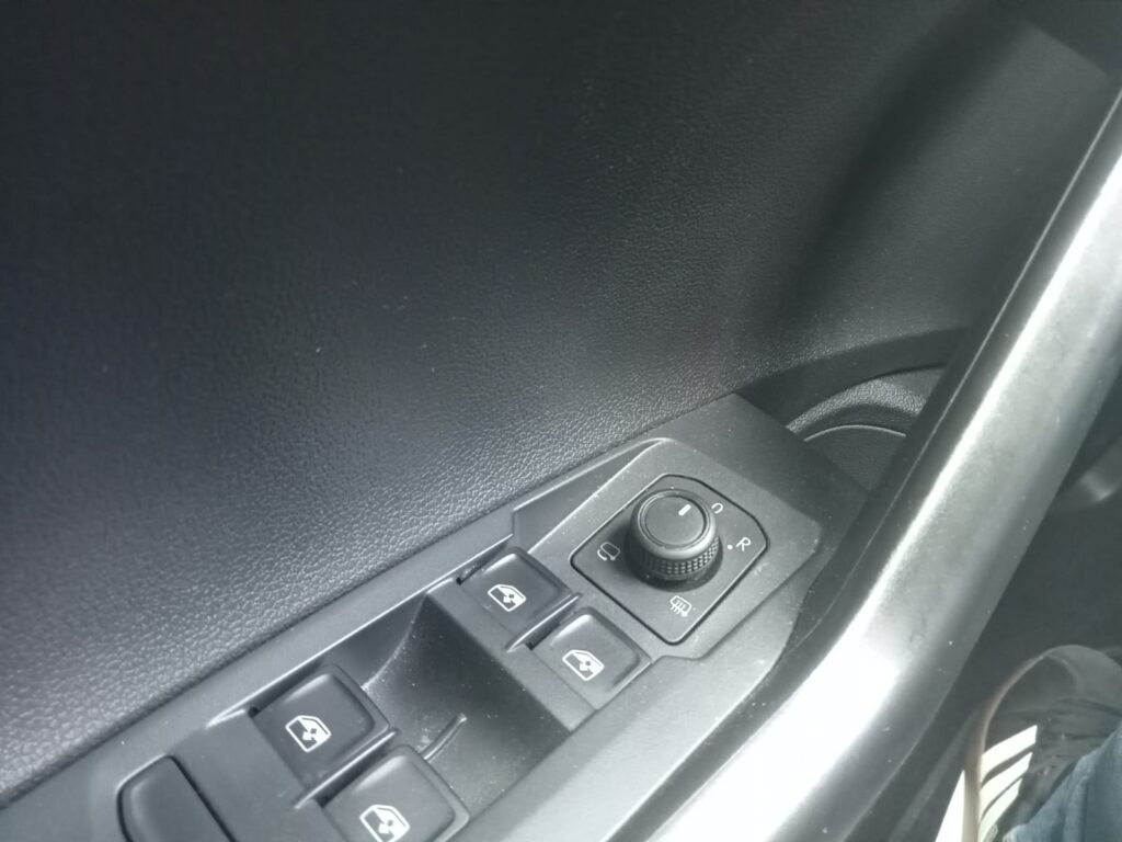 Volkswagen Polo 1.0 tsi life 95cv
