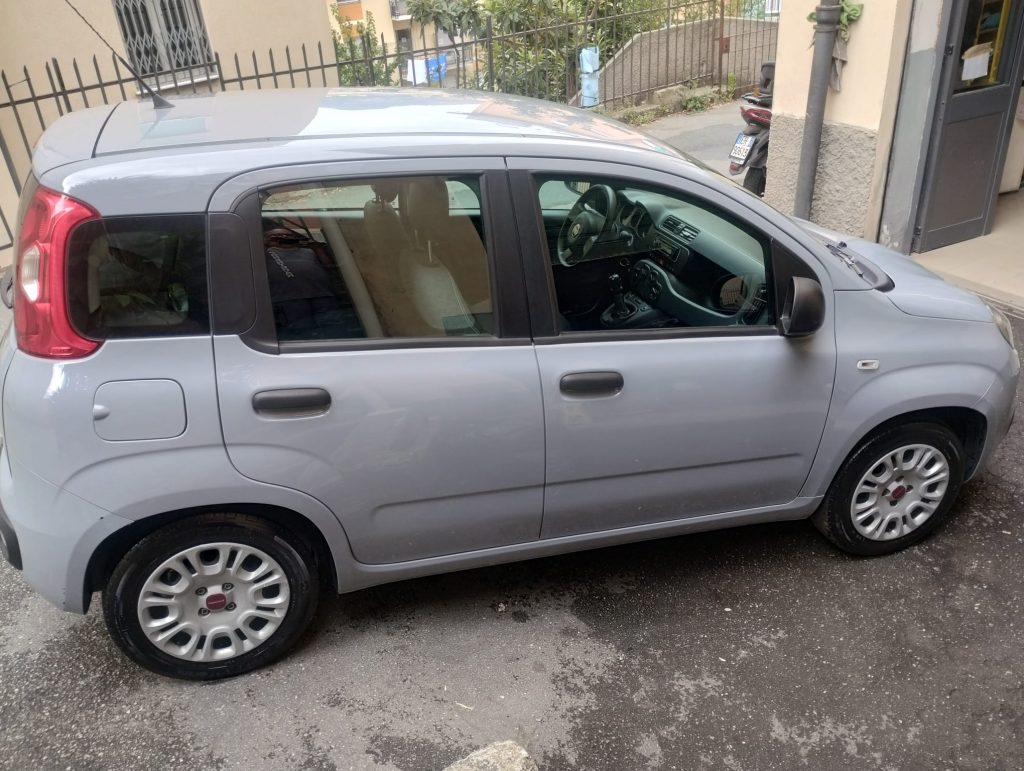 FIAT PANDA 70CV HYBRID 1000cc