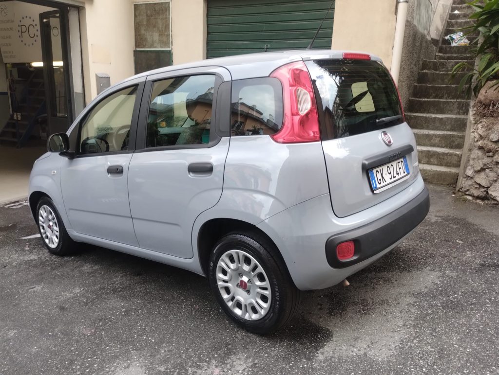 FIAT PANDA 70CV HYBRID 1000cc